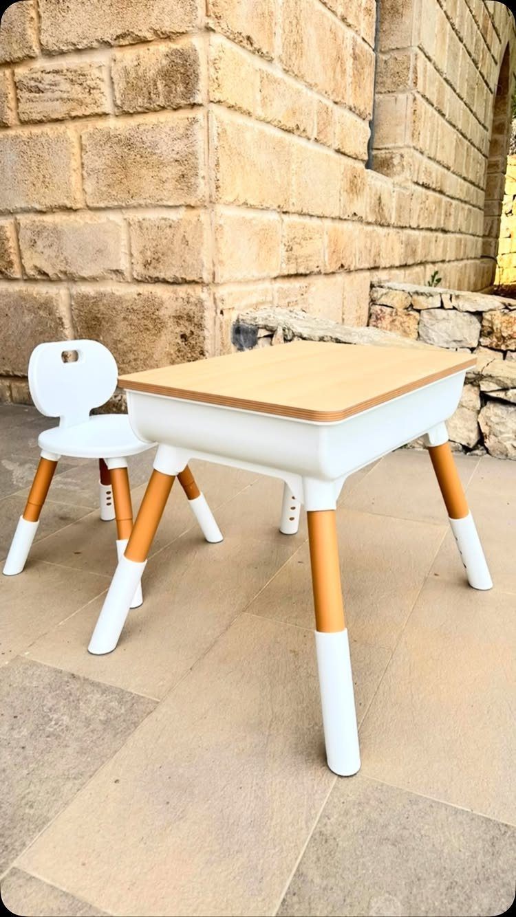 Furniture Plans Free for 16 Tables, Beds and Benches 5 Small kids outdoor table and chair with white frames and light wood tops.